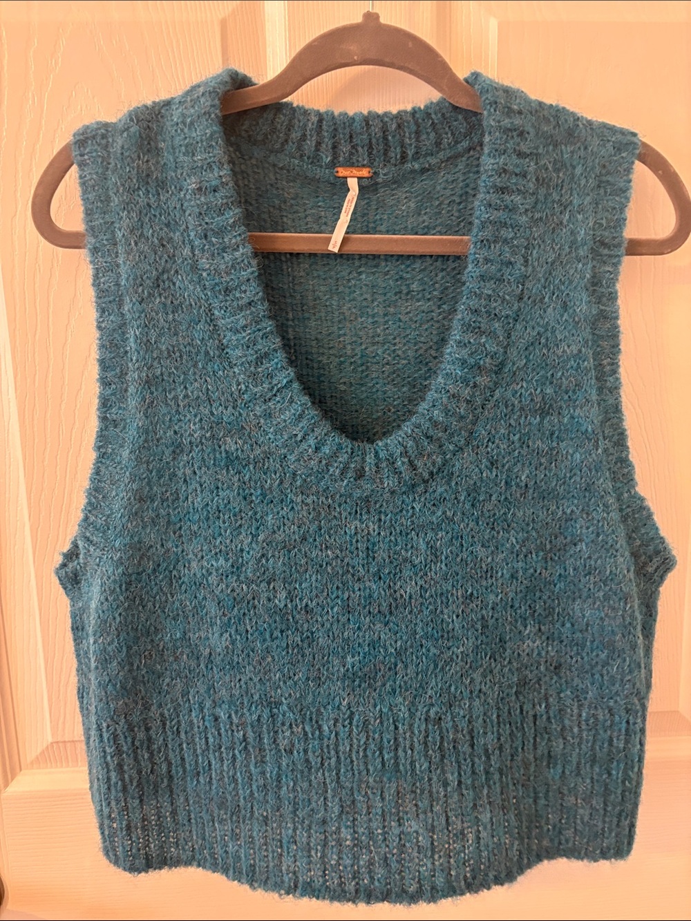 Free People Teal Knit Cropped V-Neck Sweater Tank/Vest